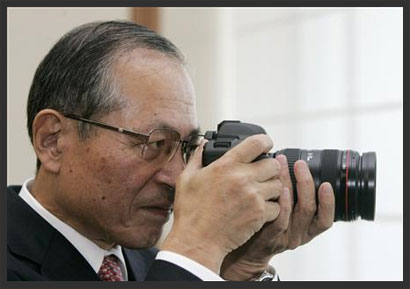 Canon prezidents Tsuneji Uchida