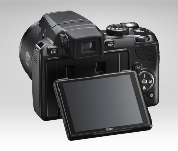Nikon P90