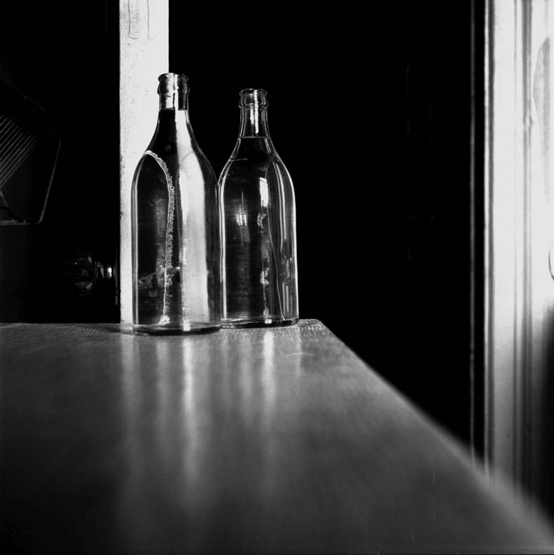 Alexandre Slusarev bottles Moscow 1976