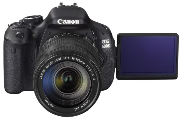 Canon EOS 600D LCD EF-S 18-135mm IS Canon EOS 600D LCD EF-S 18-135mm IS
