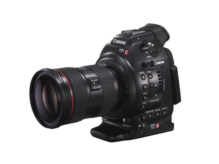 EOS C100 FSL w EF 24-70mm