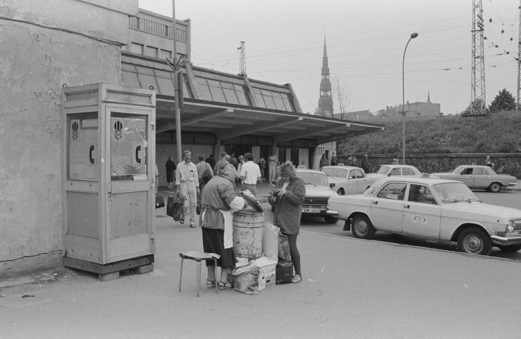 Māra Brašmane Autoosta Rīga 1995